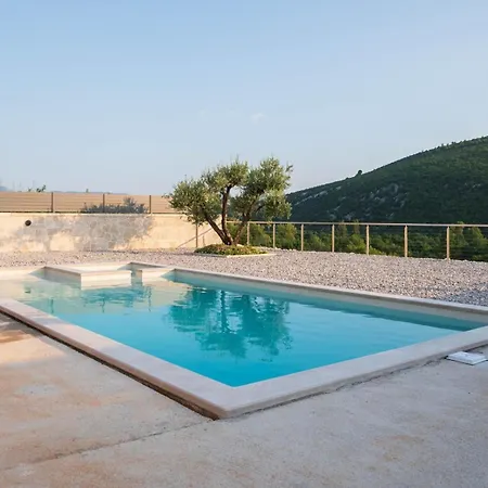 Villa Grabovina