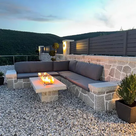 Grabovina Vila Capljina